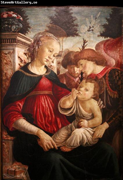 Sandro Botticelli Virgin and child with two angels